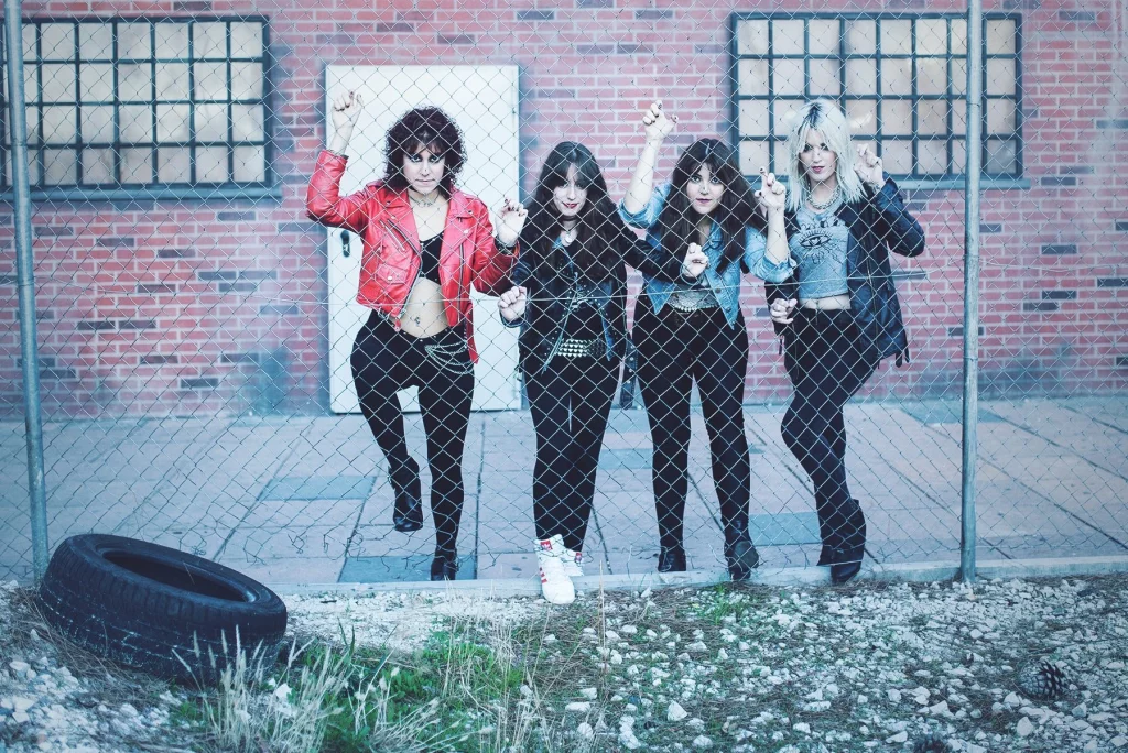 LIZZIES