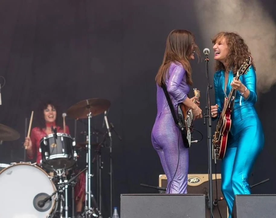 The Mani-las
