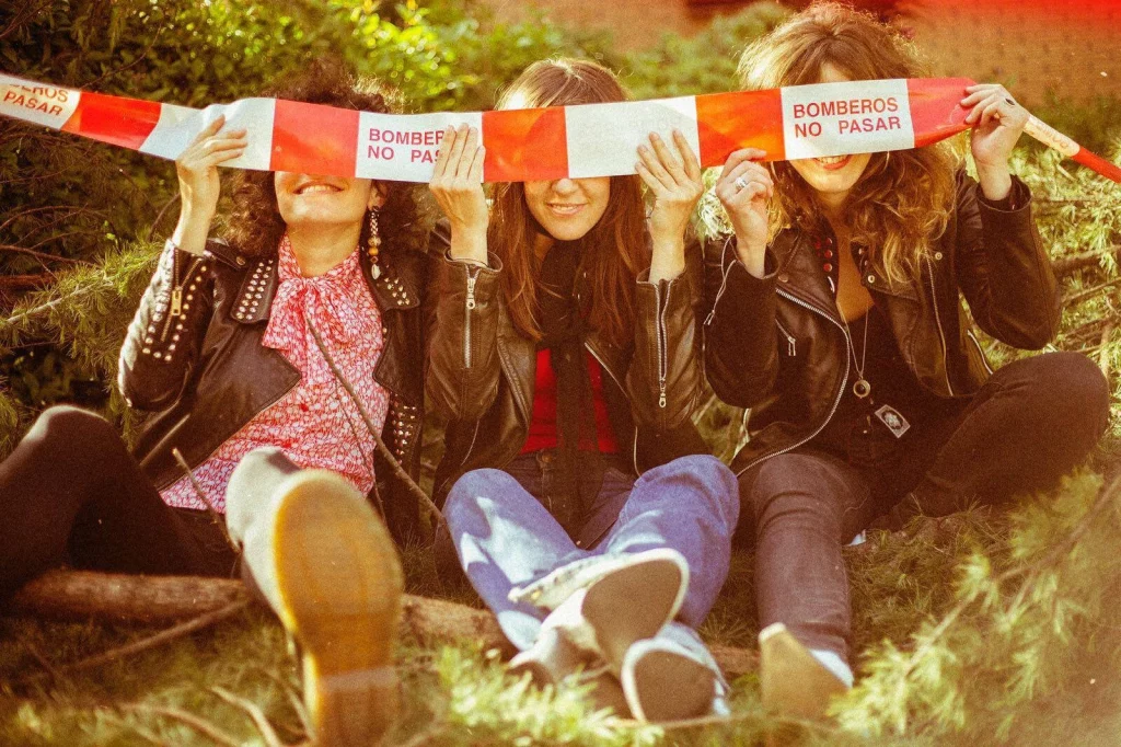 The Mani-las