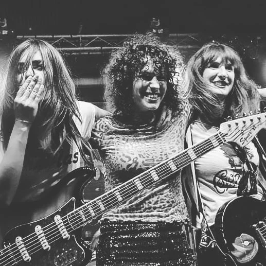 The Mani-las